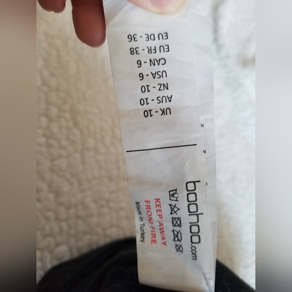 Leather Skirt - Picture 10 of 12